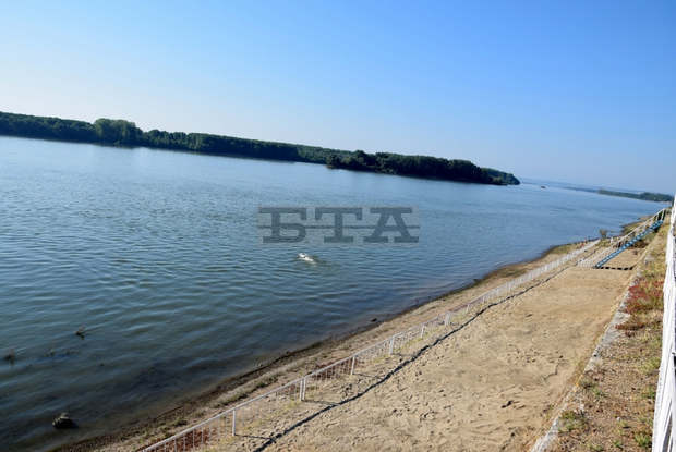 Във Видин възстановяват централния градски плаж до крепостта "Баба Вида"