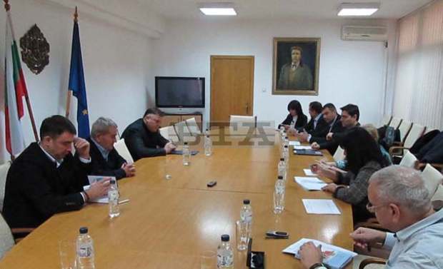 На този етап Плевен не е застрашен от водна криза, е констатирано на среща при областния управител