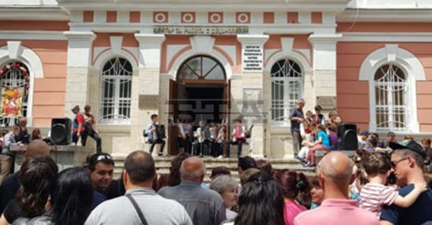 В Плевен започват традиционните Летни ваканционни дни за радост на децата В Плевен започват традиционните Летни ваканционни дни за радост на децата