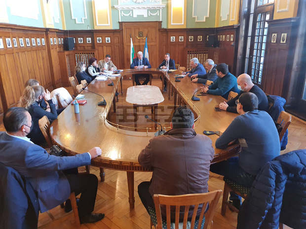 Община Пловдив откри процедура по създаване на общинско дружество "Екобус"