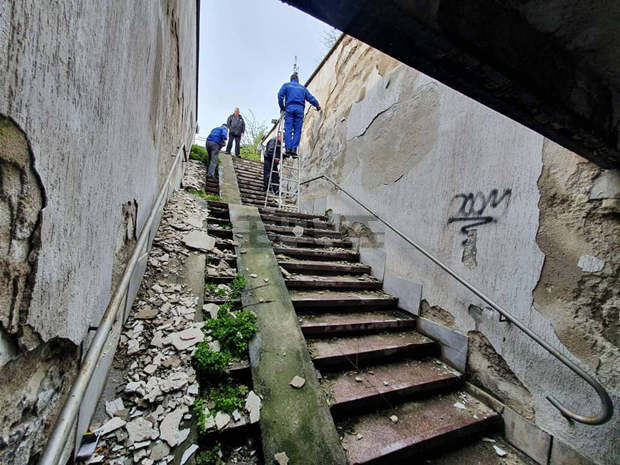 Ремонтира се най-оживеният подлез в Перник