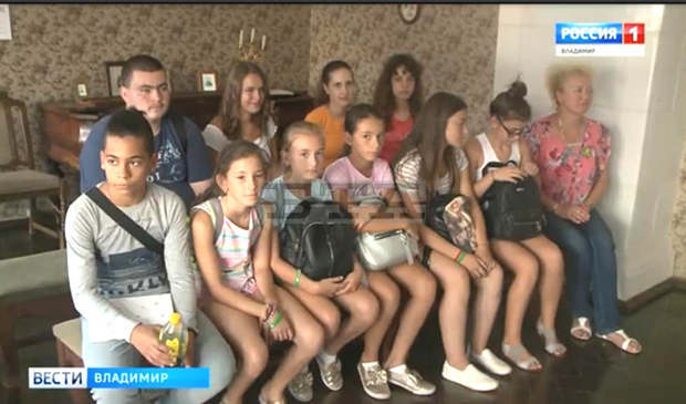 Школата по изобразително изкуство "Арт Попово" донесе пет приза от международен пленер в Русия