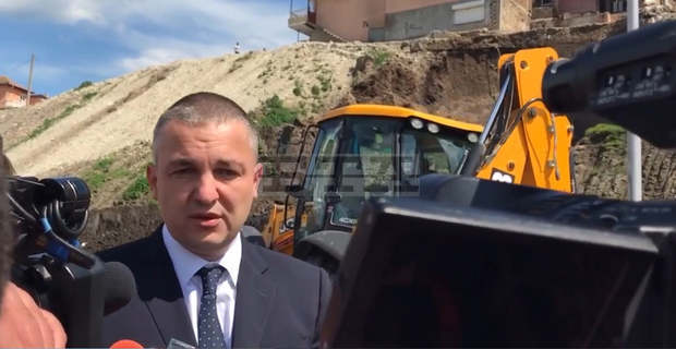 Кметът на Варна: Събаряме незаконните обекти в Максуда! Кметът на Варна: Събаряме незаконните обекти в Максуда!