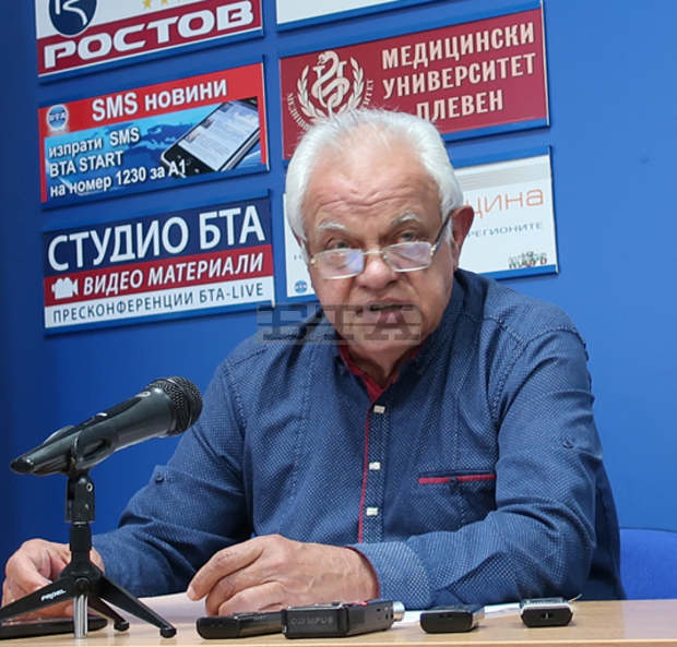 Управителят на МБАЛ - Червен бряг и инициативен комитет са против смяна на сегашния управленски екип на болницата Управителят на МБАЛ - Червен бряг и инициативен комитет са против смяна на сегашния управленски екип на болницата