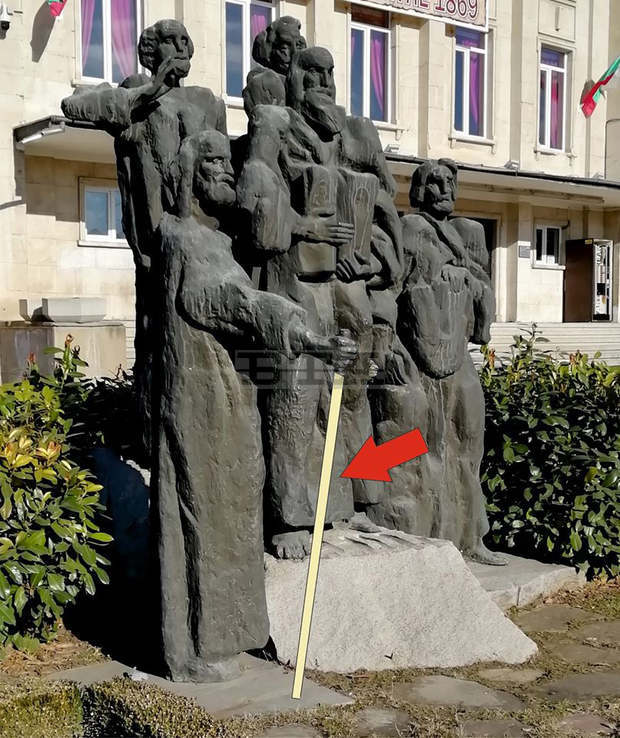 Читалище "Развитие 1869" в Разград ще възстановява паметника на Свети седмочисленици Читалище "Развитие 1869" в Разград ще възстановява паметника на Свети седмочисленици