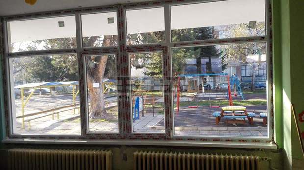 Община Търговище влага 149 000 лева в подмяна на дограма в детски и учебни звена