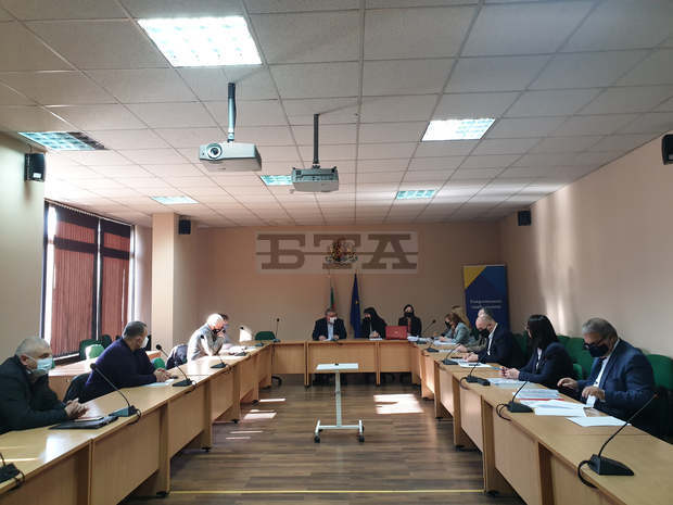 Между 30 и 40 дневно са промените в състава на секционните комисии в Кюстендилска област