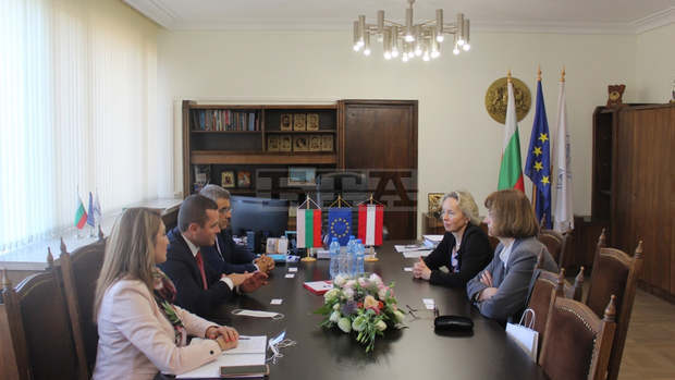 Кметът на Русе се е срещнал с посланика на Австрия у нас