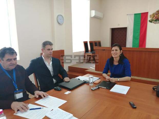 Нова техника подпомага работата на съдиите в Административния съд в Търговище Нова техника подпомага работата на съдиите в Административния съд в Търговище