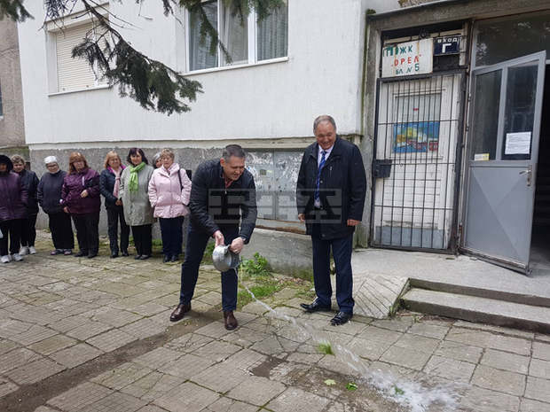 В Разград започва санирането на още две жилищни сгради В Разград започва санирането на още две жилищни сгради