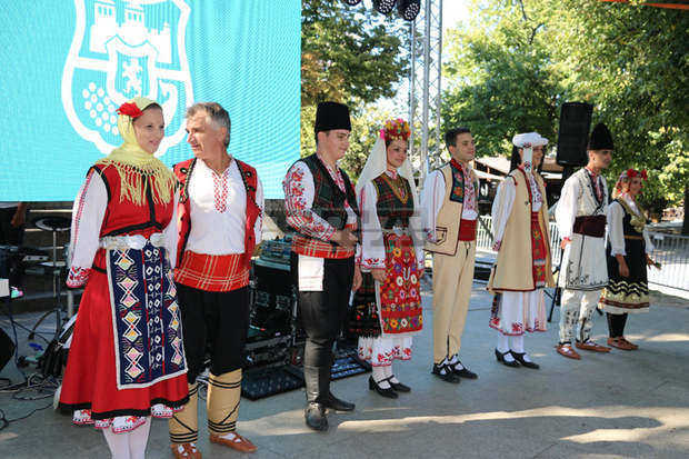 Във Видин започнаха проявите от първото издание на международния  фолклорен фестивал "Синия Дунав"