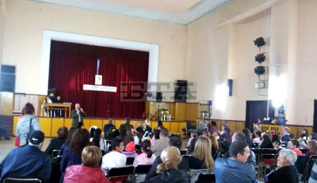 Конкурсът "Плевенско славейче" е събрал рекорден брой деца, изпълнители на народни песни