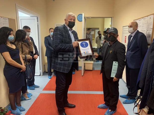 Кметът на Пловдив откри специализирана стая за изслушване на деца