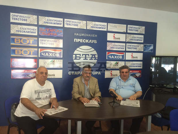 Съюзът на репресираните, Радикалдемократическата партия  и вестник "Свободно слово" не подкрепят протестите срещу правителството и главния прокурор