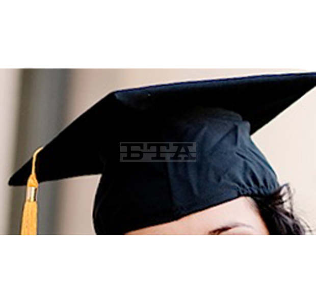 Студенти от Русенския университет празнуват 8 декември виртуално