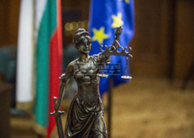 Прокуратурата образува 167 преписки и 30 досъдебни производства за нарушени изборни права на президентския вот Прокуратурата образува 167 преписки и 30 досъдебни производства за нарушени изборни права на президентския вот