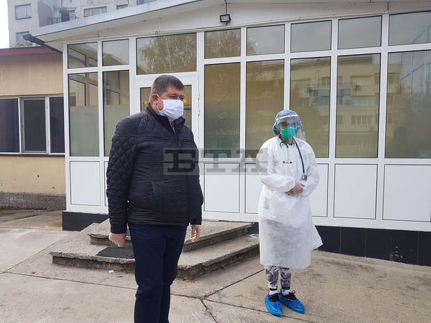 Осемстотин бързи антигенни теста са доставени в триажния кабинет в Дупница