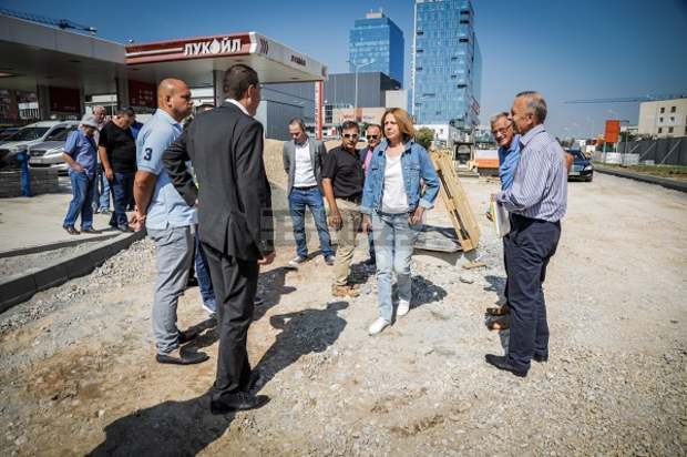 Кметът на София Йорданка Фандъкова е проверила строителните дейности на ул. "Тодор Каблешков"