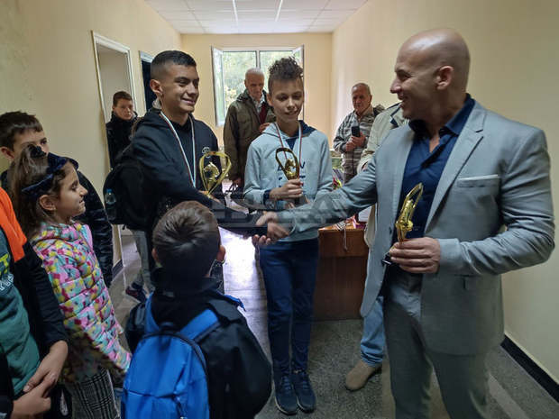 Шахматен турнир под наслов "1340 години българска държава" се проведе в Ямбол