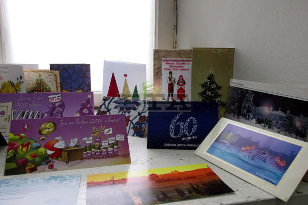 "Поканата - памет и спомен" се нарича изложбата на повече от 350 покани в Силистренската галерия