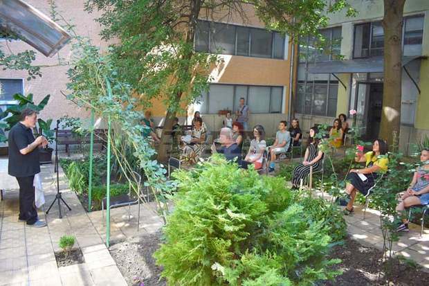 В Разград връчиха наградите в литературния конкурс на името на проф. Боян Пенев