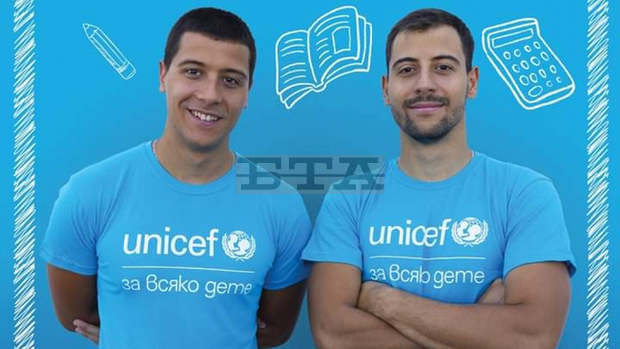 Двама братя от Русе подкрепят кампания на "UNICEF" с плуване и бягане