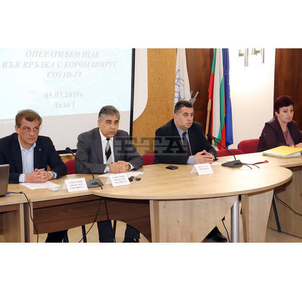 Регионалната здравна инспекция в Русе препоръчва отмяната на обществени събития на закрито