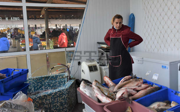 Най-продаваната риба за Никулден във Видин е шаранът