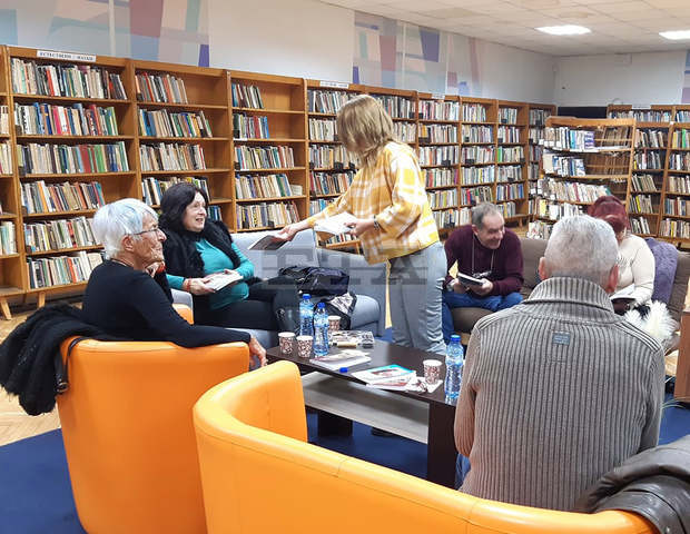 Във видинската библиотека бе представена книгата "Кратка история на Видинския драматичен театър"