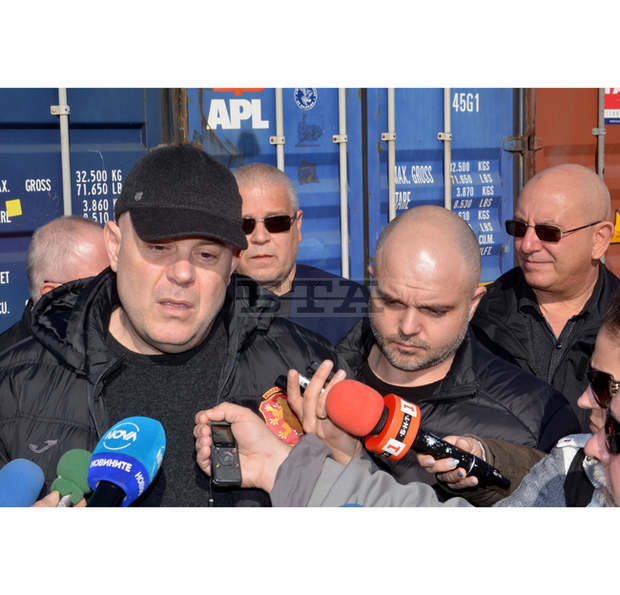 Общо 11 души са задържани във Варненско при операция срещу битовата престъпност