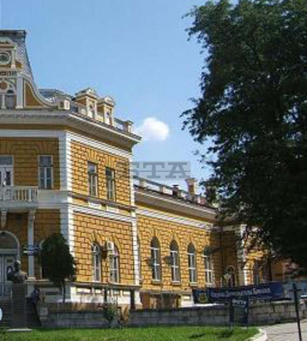Четиринайсет училища представят учебните си програми в Панорама на средните училища в Шумен Четиринайсет училища представят учебните си програми в Панорама на средните училища в Шумен