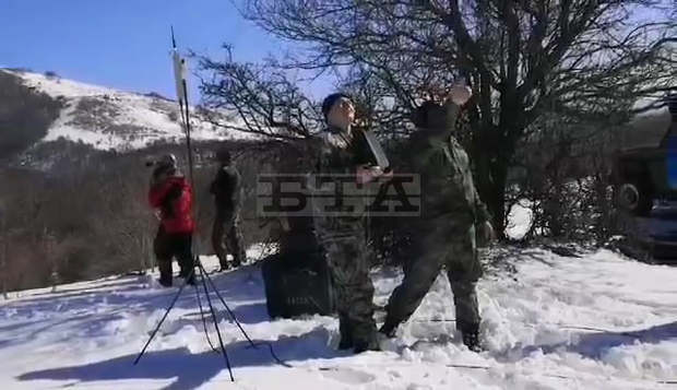 Военнослужещи от 61-ва Стрямска бригада - Карлово се включиха в издирването на туристите, изчезнали под връх Ботев