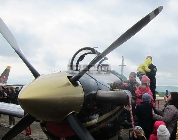 Висшето военновъздушно училище "Георги Бенковски" ще си сътрудничи с училища от Плевен