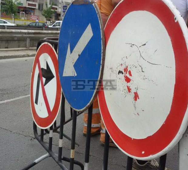 Община Карлово започва аварийно възстановяване на връхната конструкция на метален мост Община Карлово започва аварийно възстановяване на връхната конструкция на метален мост