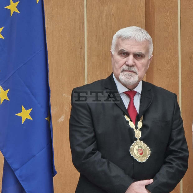 За Разград 2021 г. беше успешна, всичко направено ще бъде надграждано, каза кметът на общината Денчо Бояджиев За Разград 2021 г. беше успешна, всичко направено ще бъде надграждано, каза кметът на общината Денчо Бояджиев