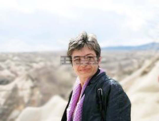 Неразказани истории за оперните фестивали събра в книга д-р Ема Жунич