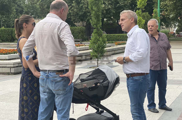 Петър Москов: Непростима грешка на либералните правителства е, че допуснаха раздяла на родителите от децата им