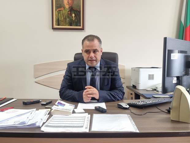 Седем души са задържани след убийството на жена тази нощ в Плевенско Седем души са задържани след убийството на жена тази нощ в Плевенско