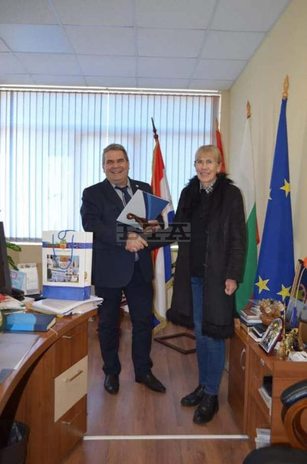 Секретарят на читалището в радомирското село Копаница стана "Пазител на традицията"