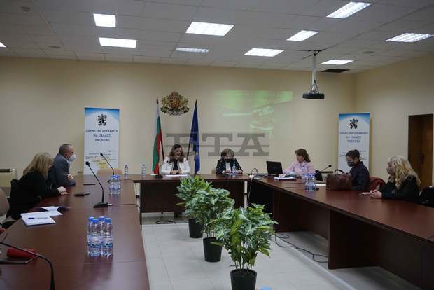 Според бизнеса в Хасково са необходими срещи на представители на образованието и на водещи браншове в икономиката