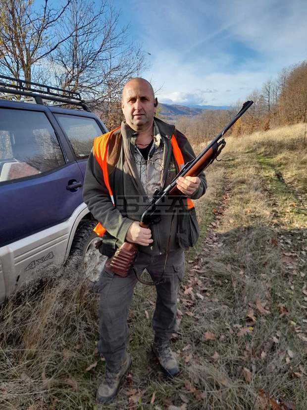 Често бъркат 57-годишен жител на с. Орешак с президента Румен Радев