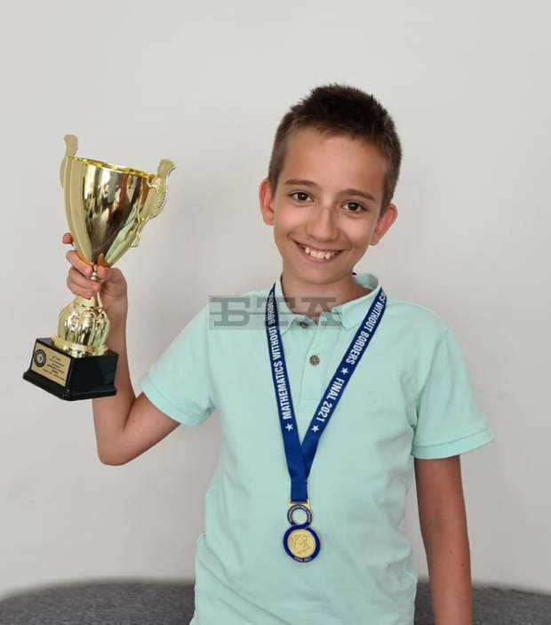 Седмокласници от Природоматематическата гимназия в Сливен завоюваха отличия от международна олимпиада