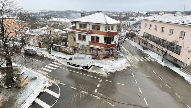 Заради снега пет села в община Ивайловград и част от града са без електричество