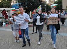 Протестиращи от Хасково са заминали за проявите на недоволство в София