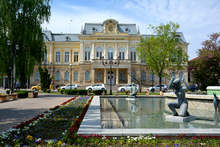 Музейни специалисти изследват първомартенската обредност в Русенско