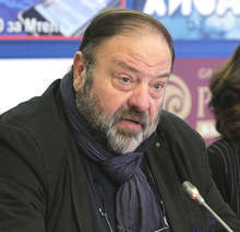 На кръгла маса в Шумен се отчита работата по Националната програма за профилактика на оралните заболявания при децата