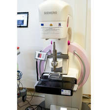 Медицинският университет в Плевен от днес разполага с нова  лаборатория за диагностика на рак