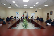 Спирт и маски за лечебните заведения в област Хасково пристигат утре