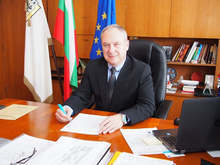 Затварят клубовете на пенсионера в община Търговище