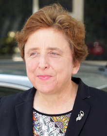 Депутат открива интернет допитване за проблема с липсата на аптеки